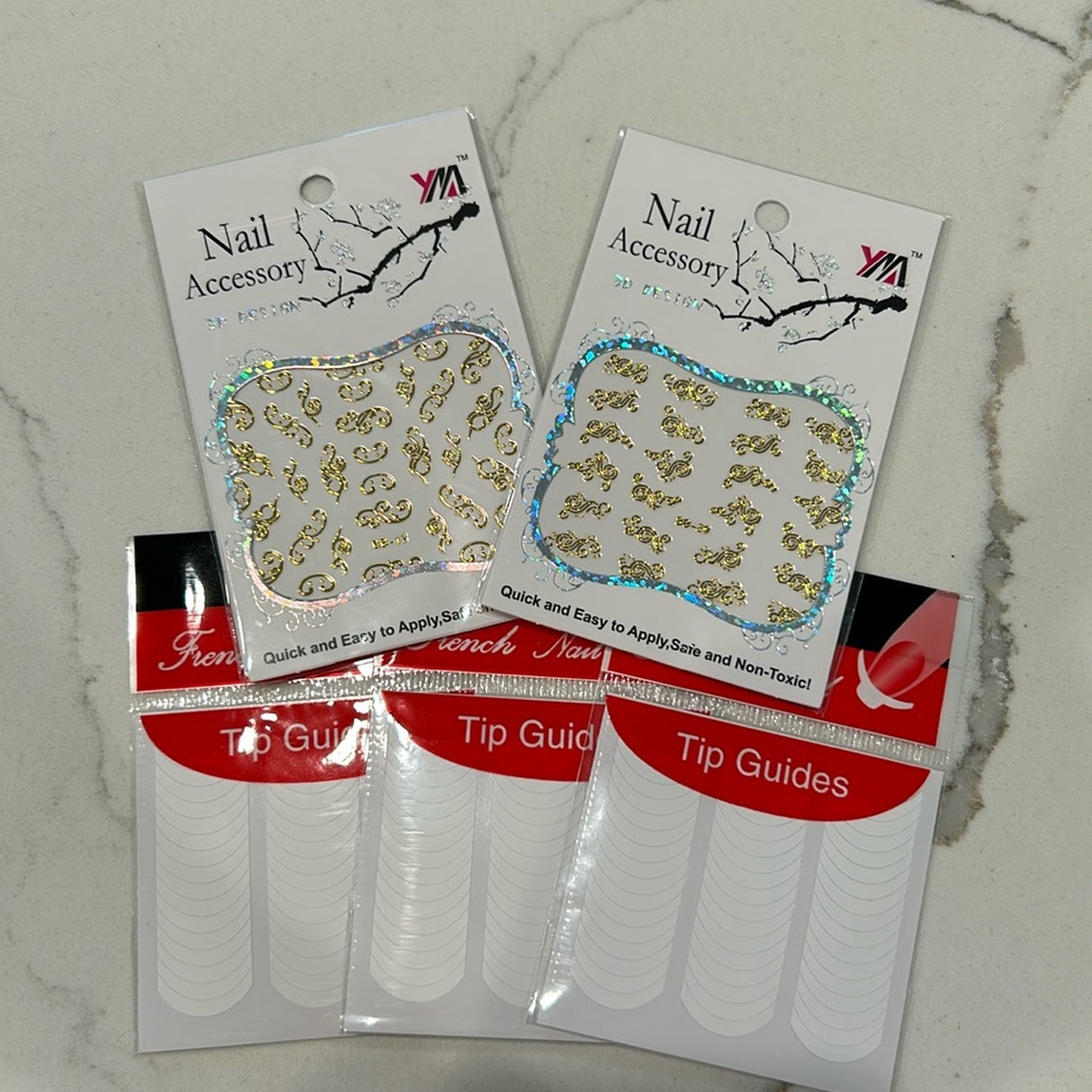 Nwt set of 5 nail designs